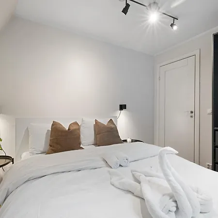 100sqm 5br Behind Bryggen - King Beds - Family Friendly Bergen