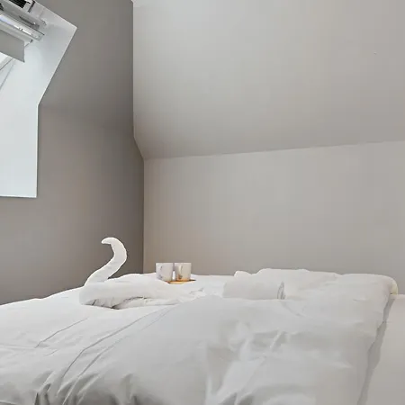 100sqm 5br Behind Bryggen - King Beds - Family Friendly Apartment *