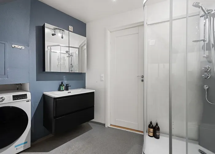 100sqm 5br Behind Bryggen - King Beds - Family Friendly Bergen