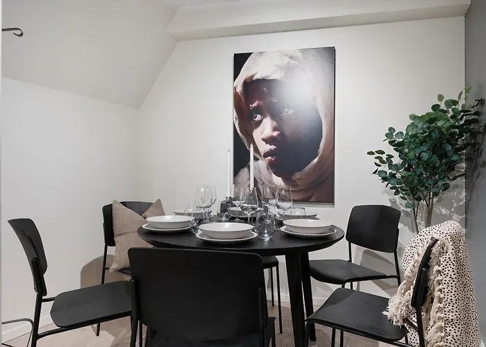 100sqm 5br Behind Bryggen - King Beds - Family Friendly Bergen